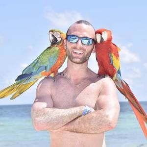 Meet your Posher, Anthony